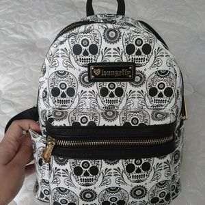 loungefly skull backpack